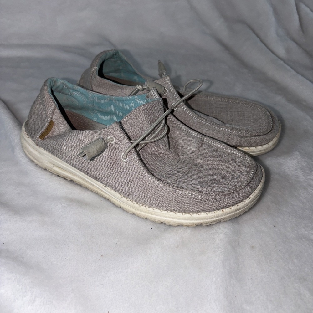 Hey Dude Women's Wendy L Linen Gray teal/green patterned lining 8 Flex Fold EUC